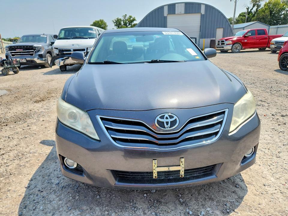 Photo 5 from auction – 2011 TOYOTA CAMRY with VIN 4T4BF3EK7BR110737