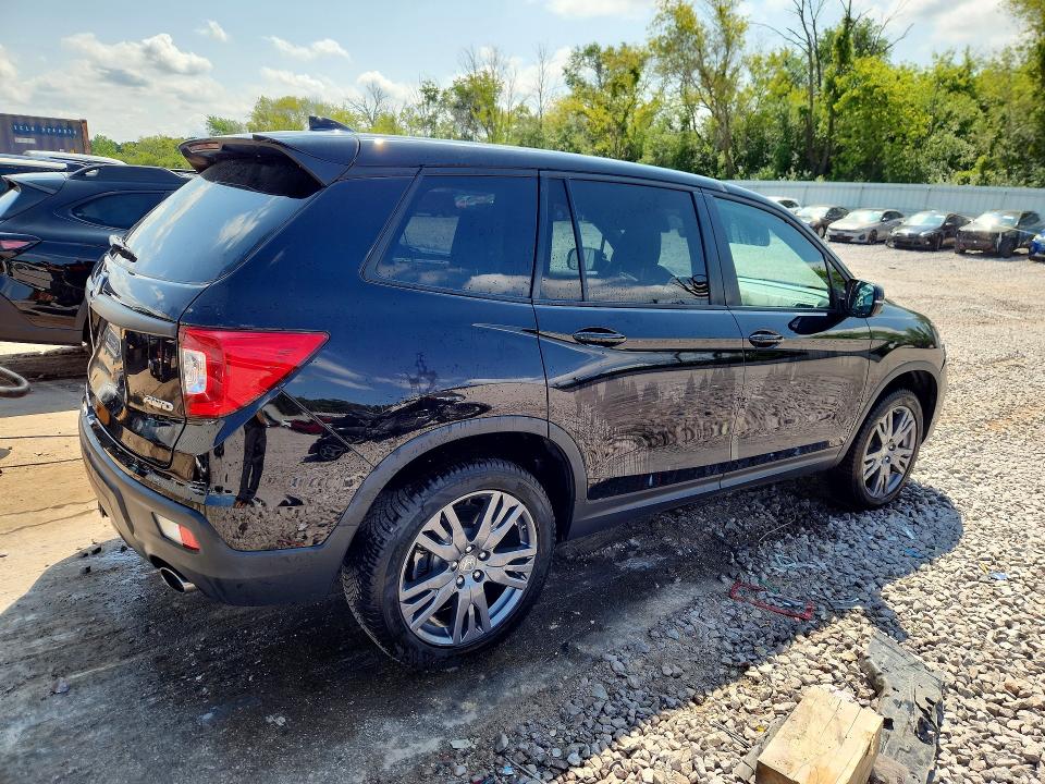 Photo 3 from auction – 2021 HONDA PASSPORT with VIN 5FNYF8H59MB017404