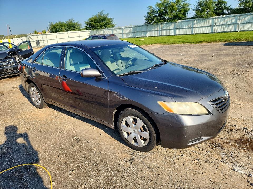 Photo 4 from auction – 2009 TOYOTA CAMRY with VIN 4T4BE46K49R100376