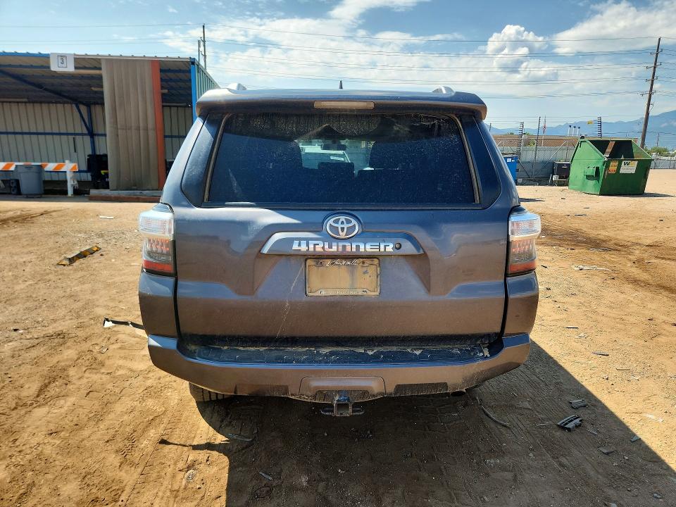Photo 6 from auction – 2016 TOYOTA 4RUNNER with VIN JTEBU5JR7G5398064