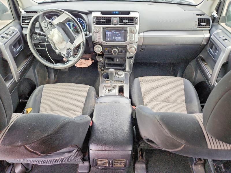 Photo 8 from auction – 2015 TOYOTA 4RUNNER with VIN JTEBU5JR8F5228844