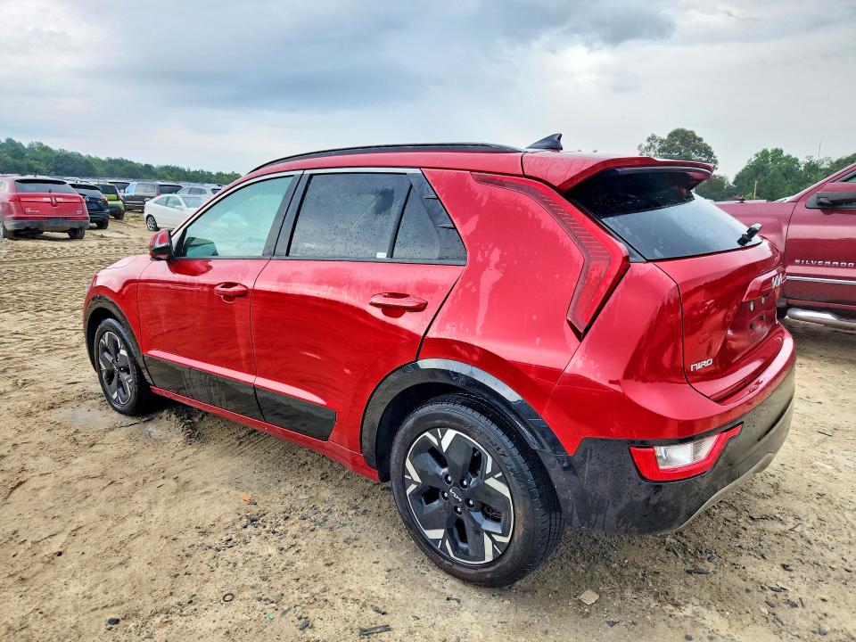 Photo 2 from auction – 2023 KIA NIRO with VIN KNDCR3L14P5073846