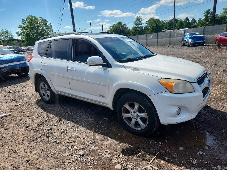 Photo 4 from auction – 2011 TOYOTA RAV4 with VIN 2T3DF4DV6BW161173