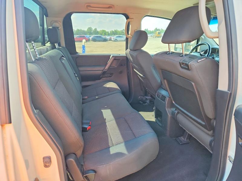 Photo 10 from auction – 2010 NISSAN TITAN with VIN 1N6AA0EC7AN306389