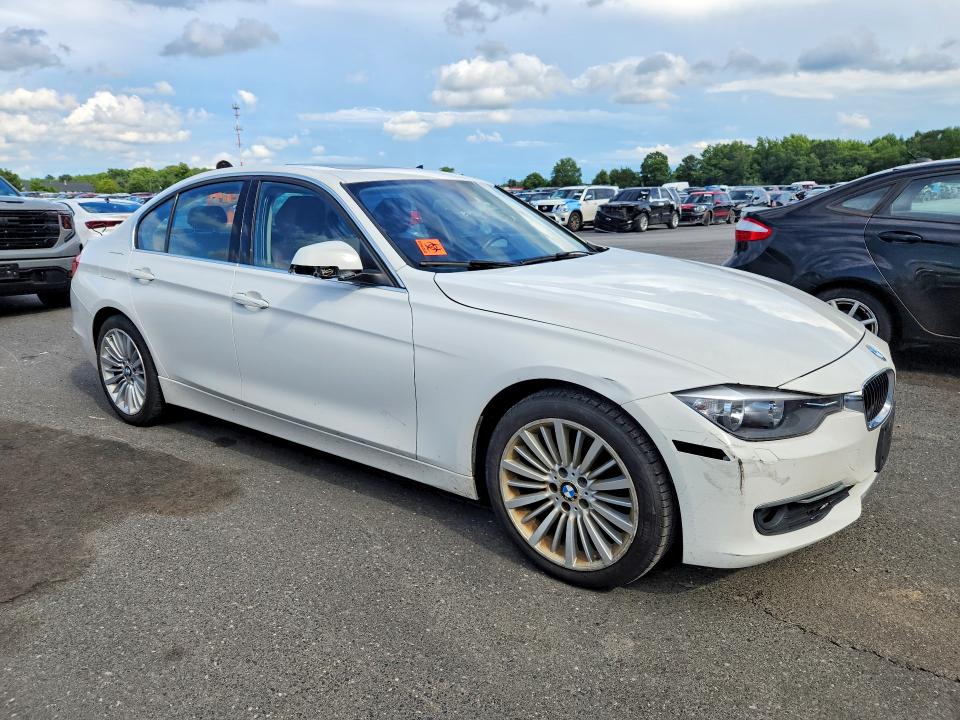 Photo 4 from auction – 2013 BMW 328 with VIN WBA3B5C5XDF596780