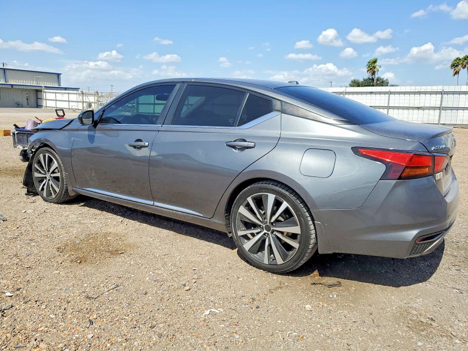 Photo 2 from auction – 2019 NISSAN ALTIMA with VIN 1N4BL4CV6KN312382