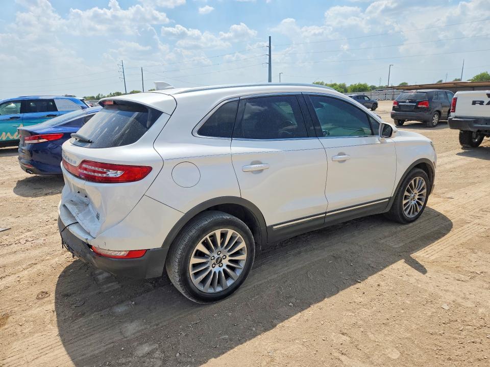 Photo 3 from auction – 2015 LINCOLN MKC with VIN 5LMCJ1A95FUJ30203