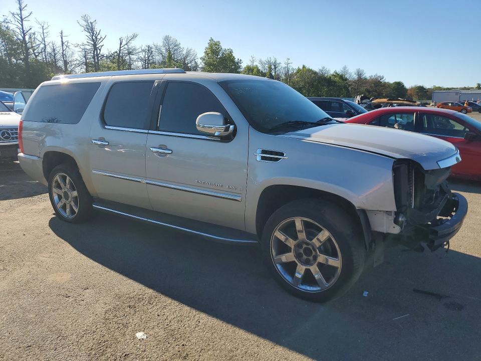 Photo 4 from auction – 2009 CADILLAC ESCALADE with VIN 1GYFK26219R176549