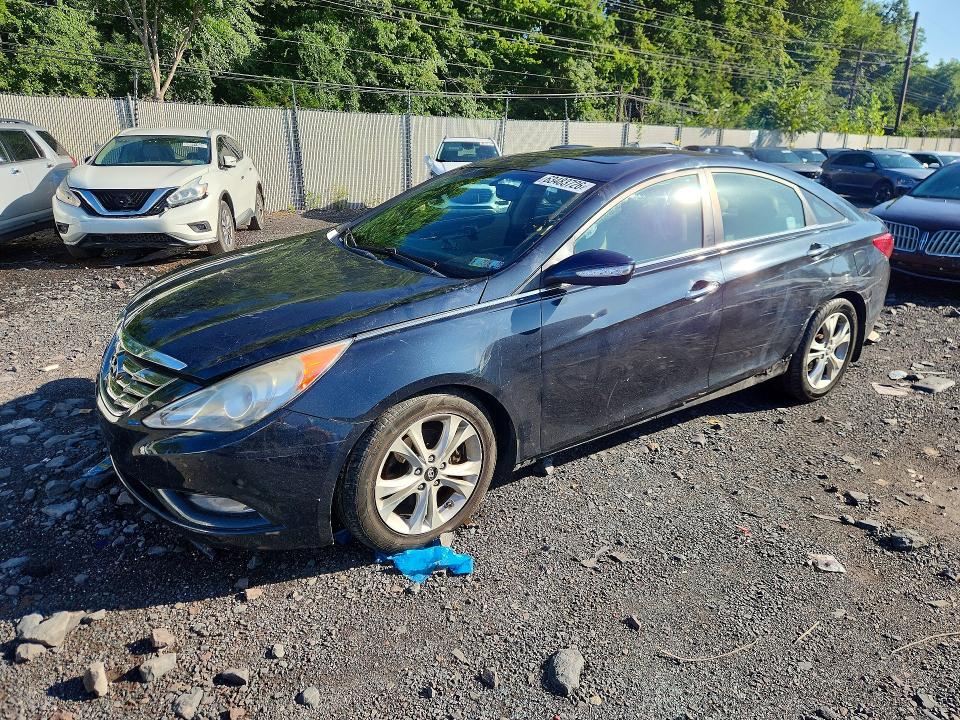 HYUNDAI SONATA 2011 with VIN 5NPEC4AC8BH119076 - Photo from auction