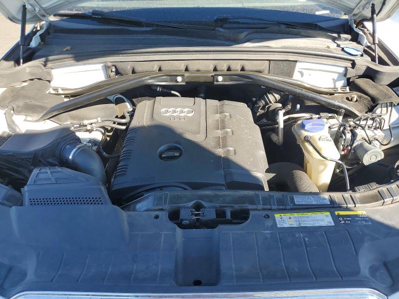 Photo 12 from auction – 2014 AUDI Q5 with VIN WA1LFAFP8EA010695