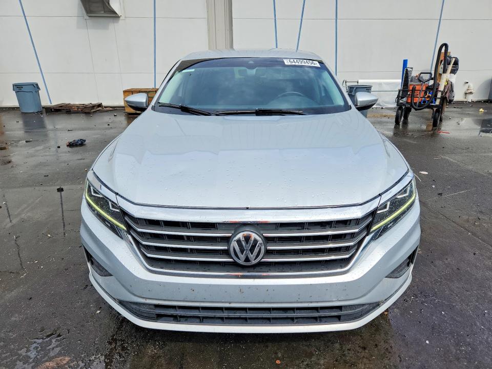 Photo 5 from auction – 2020 VOLKSWAGEN PASSAT with VIN 1VWSA7A35LC009851