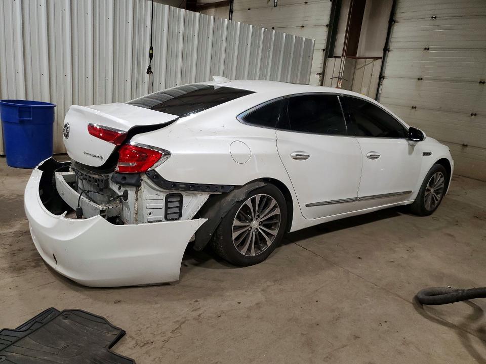 Photo 3 from auction – 2017 BUICK LACROSSE with VIN 1G4ZR5SS8HU157817