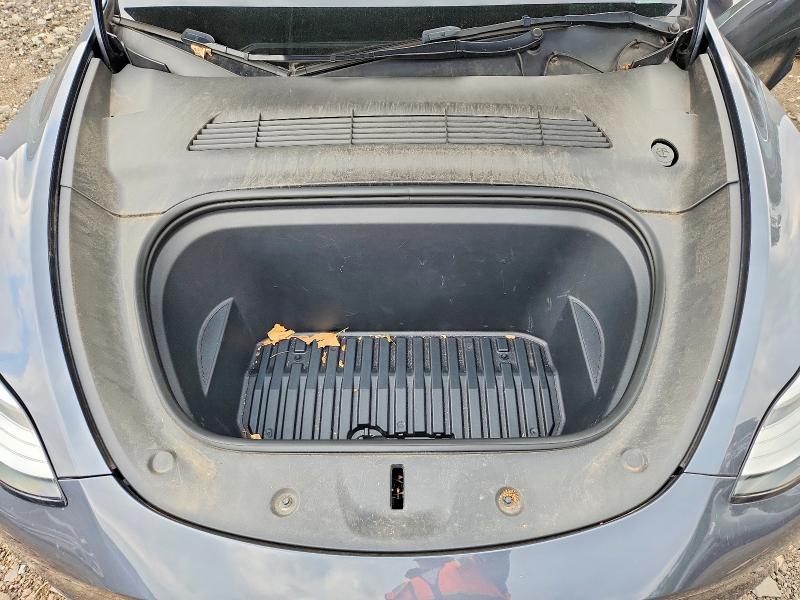 Zdjęcie 11 z aukcji – 2023 TESLA MODEL Y z VIN 7SAYGDEE8PA036377