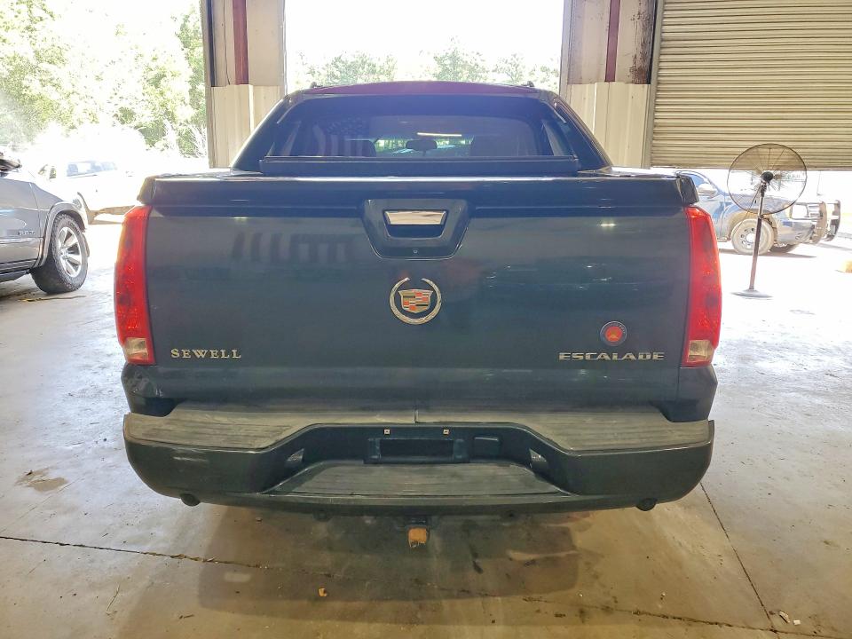 Photo 6 from auction – 2013 CADILLAC ESCALADE with VIN 3GYT4NEF4DG195365