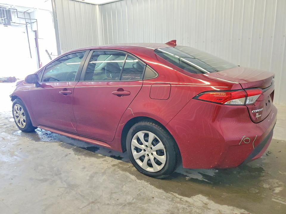 Photo 2 from auction – 2022 TOYOTA COROLLA with VIN 5YFEPMAE1NP382040