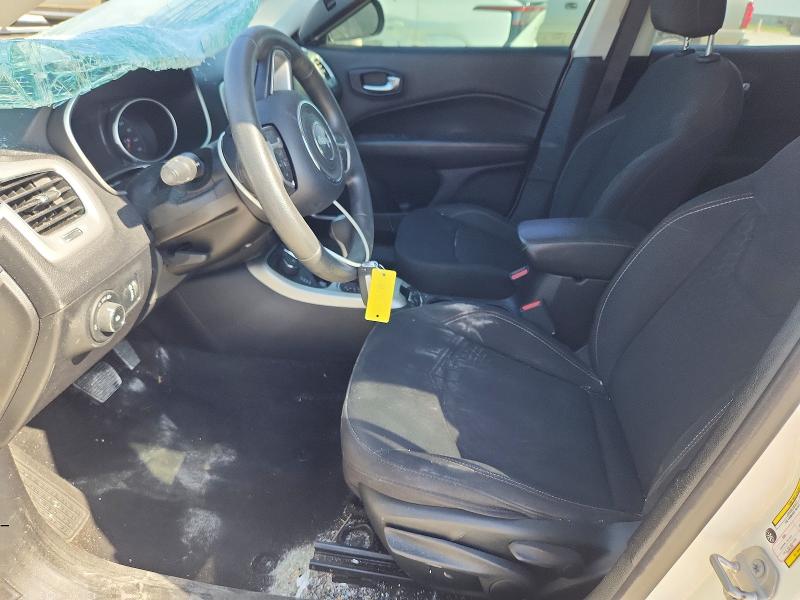 Photo 7 from auction – 2019 JEEP COMPASS with VIN 3C4NJDAB4KT703410