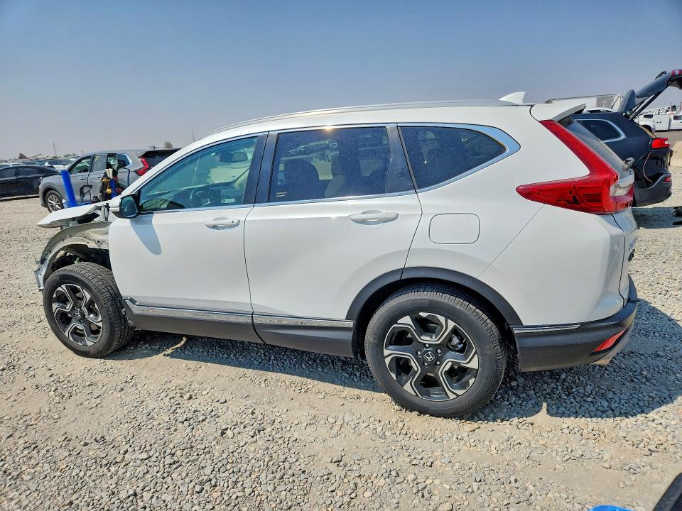 Photo 2 from auction – 2019 HONDA CR-V with VIN 7FARW2H96KE011226
