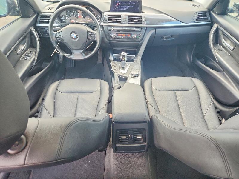 صورة رقم 8 من المزاد - 2015 BMW 320 مع VIN WBA3B1G56FNT07504