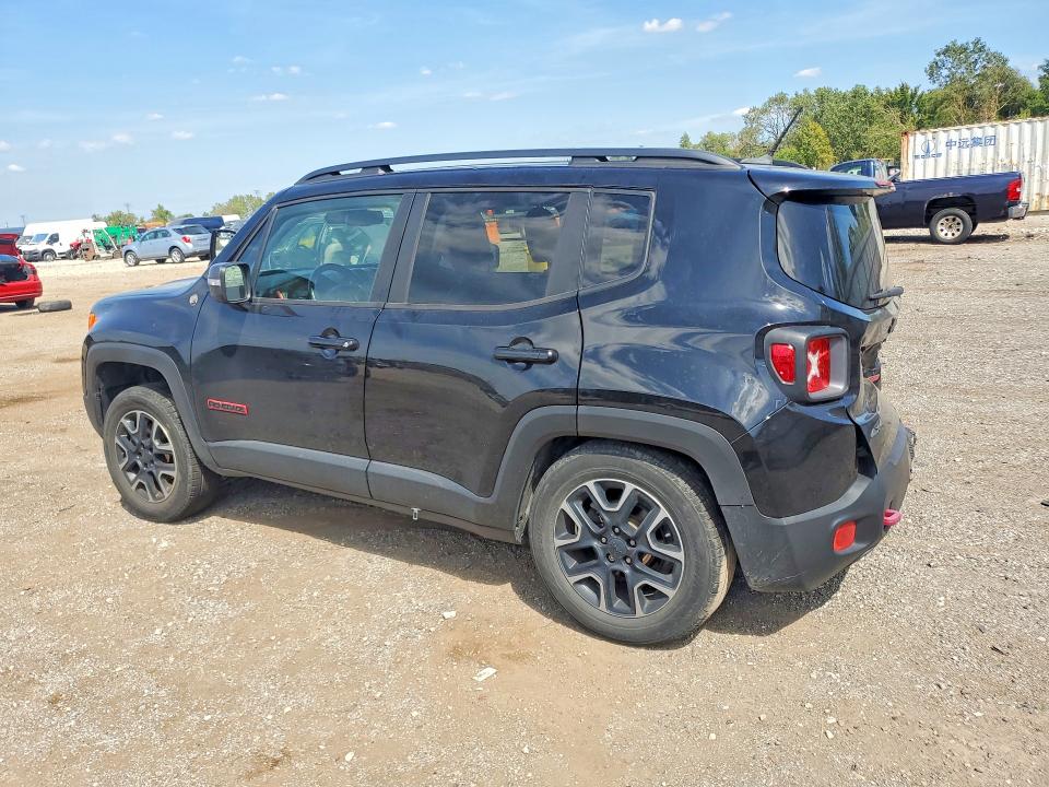 Фото 2 с аукциона – 2017 JEEP RENEGADE с VIN ZACCJBCB7HPF93297