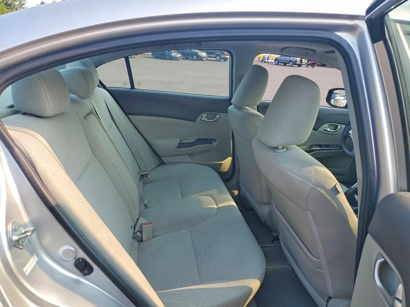 Photo 10 from auction – 2012 HONDA CIVIC with VIN 19XFB2F8XCE088077