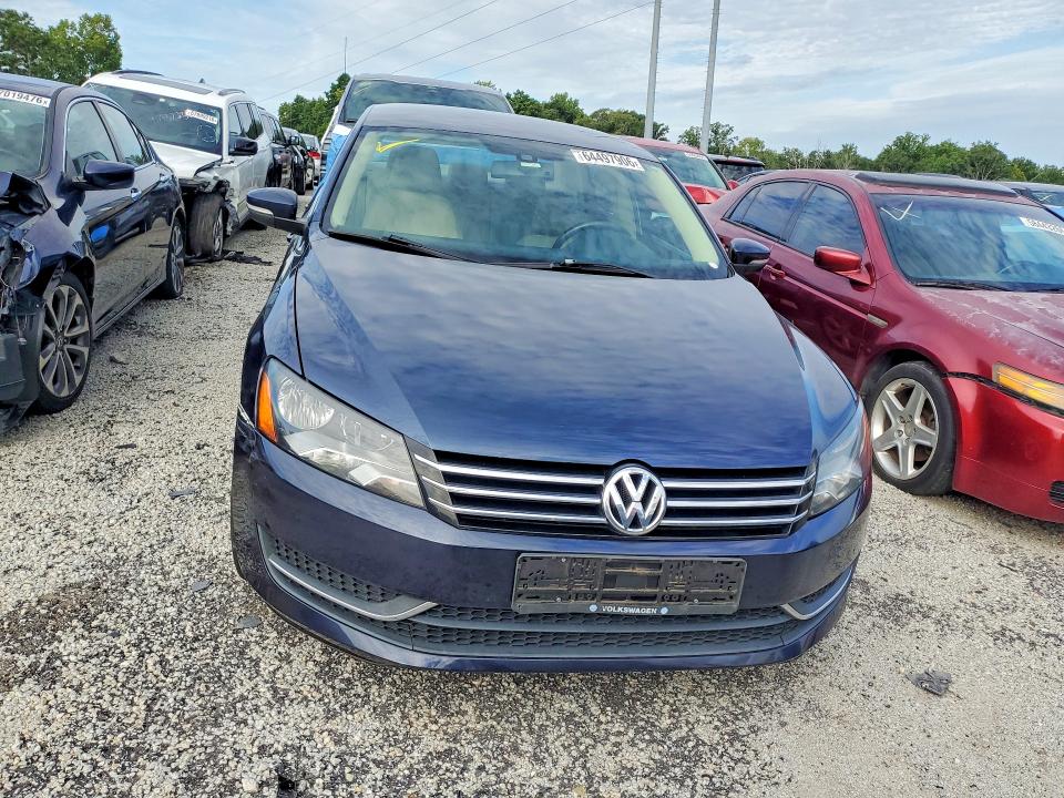 Photo 5 from auction – 2014 VOLKSWAGEN PASSAT with VIN 1VWBS7A34EC094553