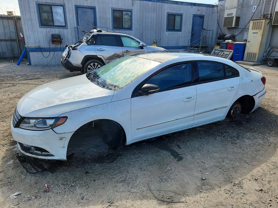 Photo 1 from auction – 2017 VOLKSWAGEN CC with VIN WVWKP7AN5HE503447