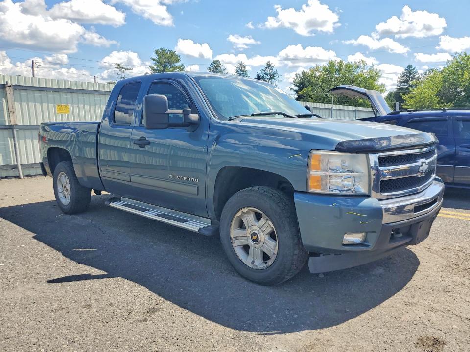 Photo 4 from auction – 2011 CHEVROLET SILVERADO with VIN 1GCRKSE37BZ121221