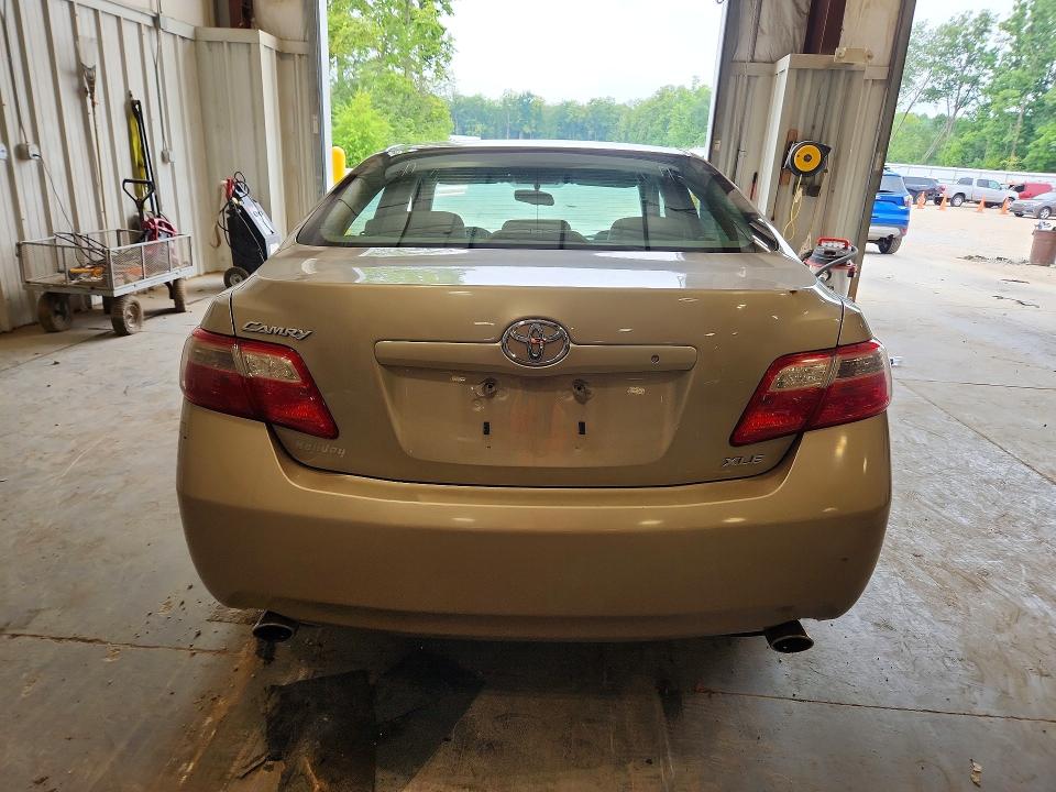 Photo 6 from auction – 2008 TOYOTA CAMRY with VIN 4T1BK46KX8U069622