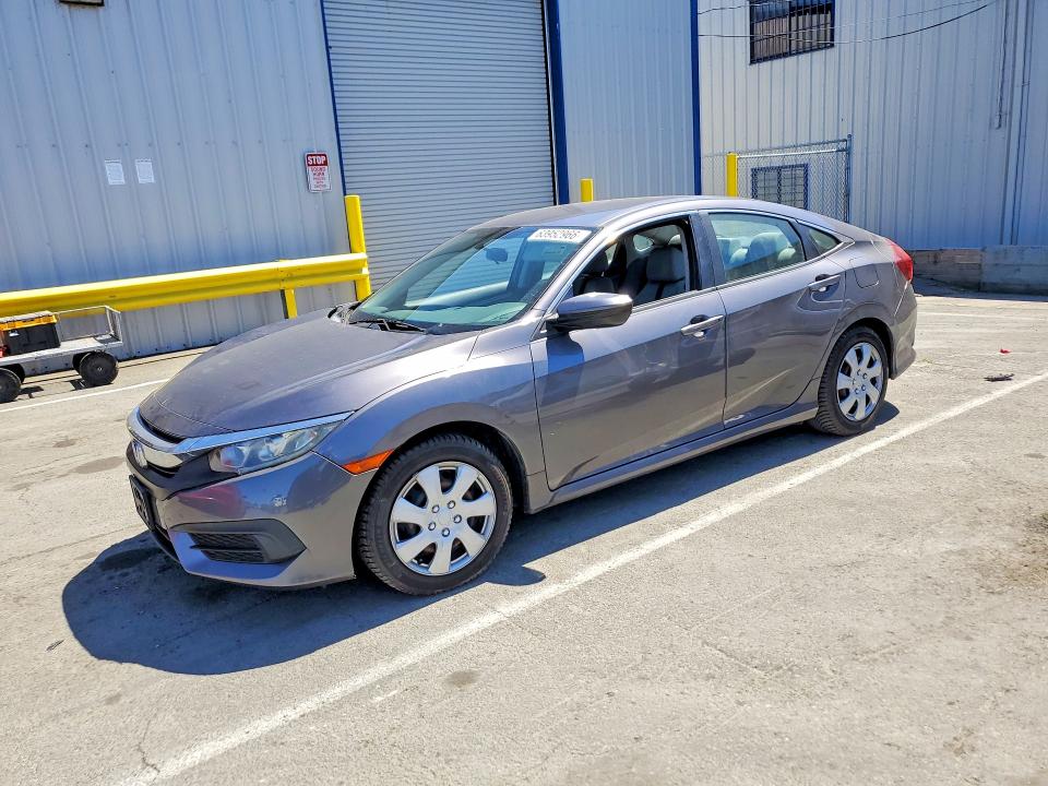 HONDA CIVIC 2016 with VIN 2HGFC2F56GH555560 - Photo from auction
