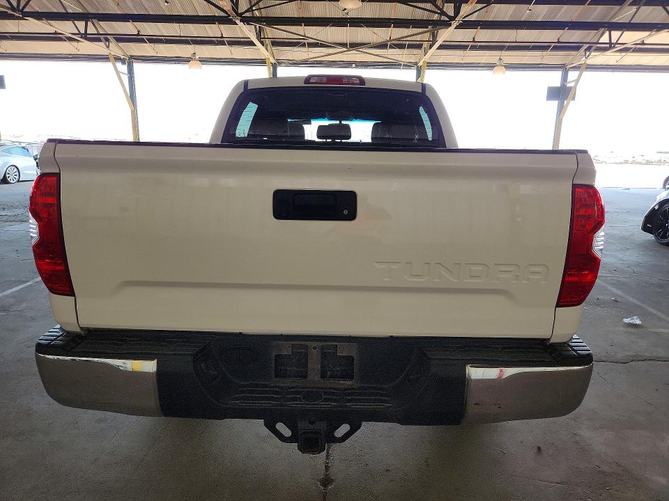 Photo 6 from auction – 2015 TOYOTA TUNDRA with VIN 5TFDW5F17FX460835