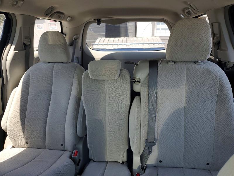 Photo 10 from auction – 2014 TOYOTA SIENNA with VIN 5TDKK3DC9ES447973