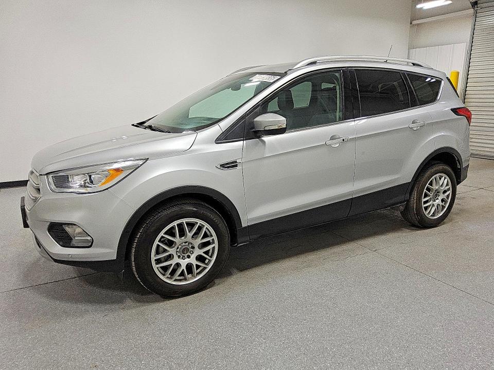 FORD ESCAPE 2019 with VIN 1FMCU0J97KUA35754 - Photo from auction