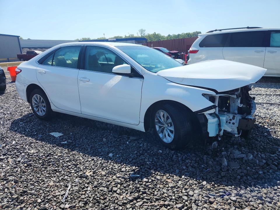Photo 4 from auction – 2015 TOYOTA CAMRY with VIN 4T1BF1FK2FU993729