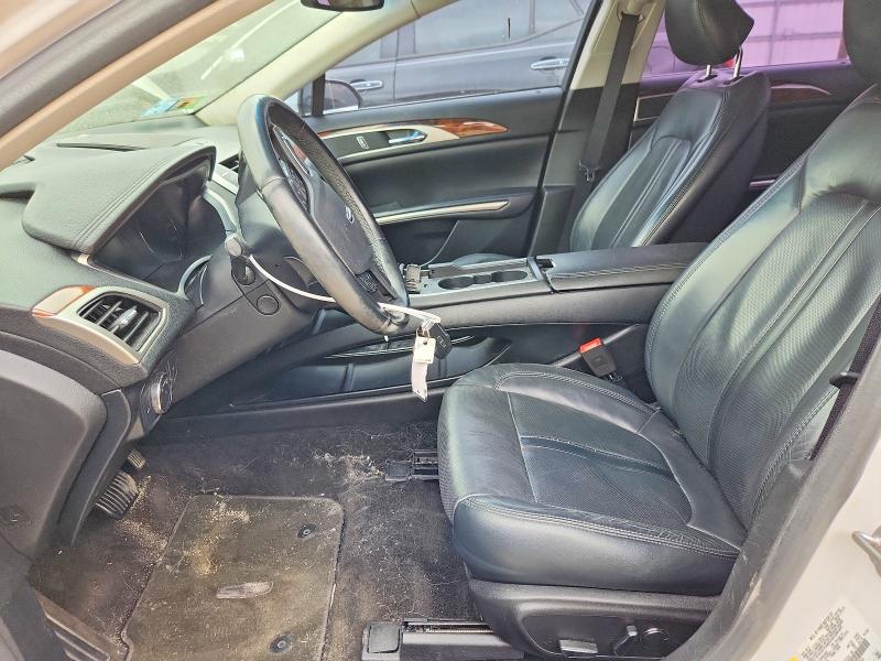 Photo 7 from auction – 2015 LINCOLN MKZ with VIN 3LN6L2J90FR602864