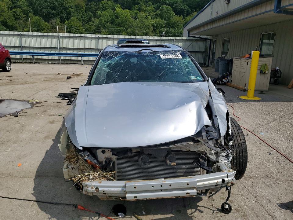Photo 5 from auction – 2010 HONDA ACCORD with VIN 1HGCP2E79AA106924