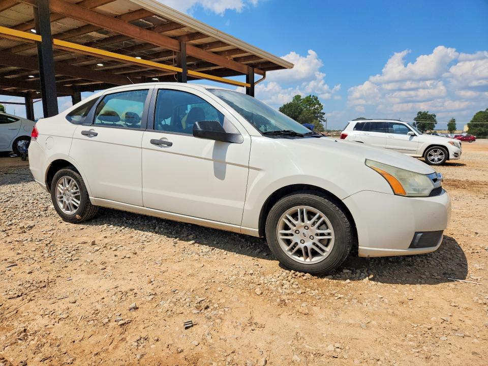 Photo 4 from auction – 2011 FORD FOCUS with VIN 1FAHP3FNXBW122132