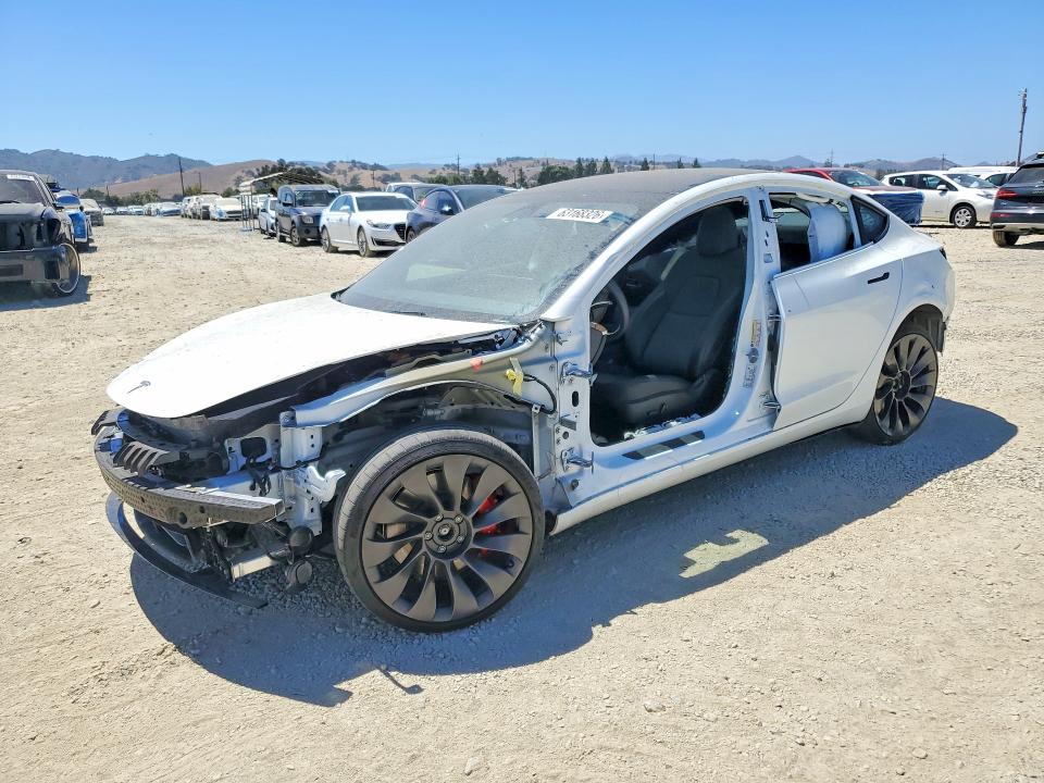 Снимка 1 от търг – 2023 TESLA MODEL 3 с VIN 5YJ3E1EC0PF583690