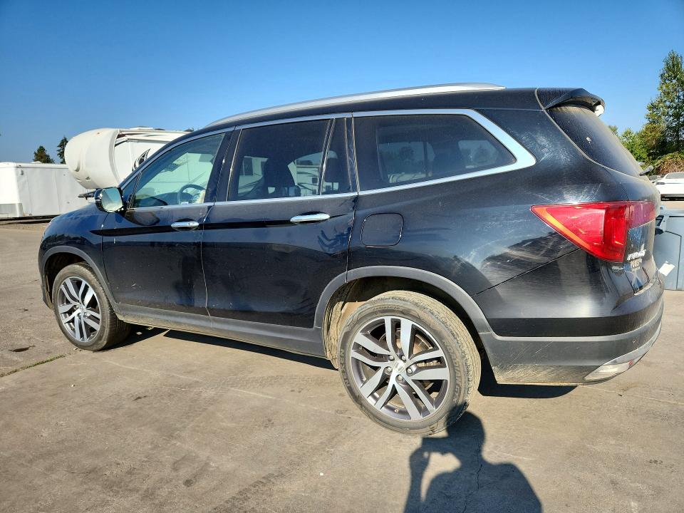 Photo 2 from auction – 2017 HONDA PILOT with VIN 5FNYF6H05HB045005