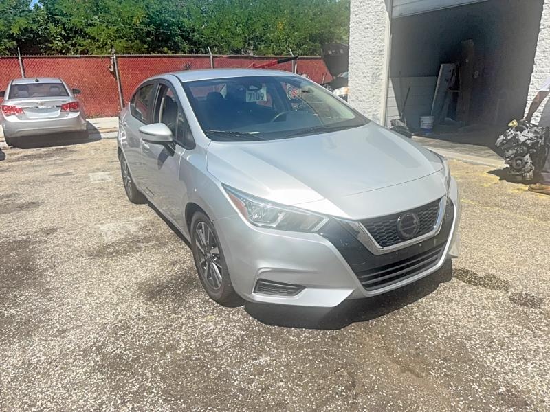 NISSAN VERSA 2020 z numerem VIN 3N1CN8EV4LL808010 - Zdjęcie z aukcji