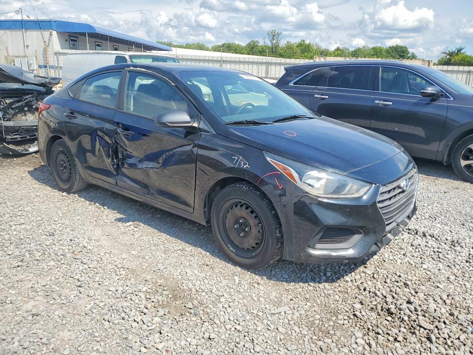 Photo 4 from auction – 2018 HYUNDAI ACCENT with VIN 3KPC24A39JE034664