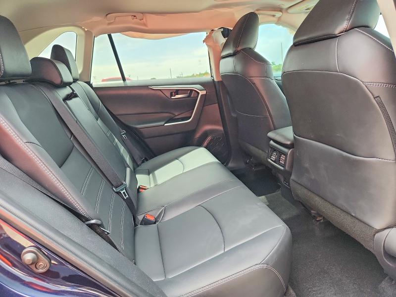 Photo 11 from auction – 2025 TOYOTA RAV4 with VIN 2T3C1RFV1SW389604
