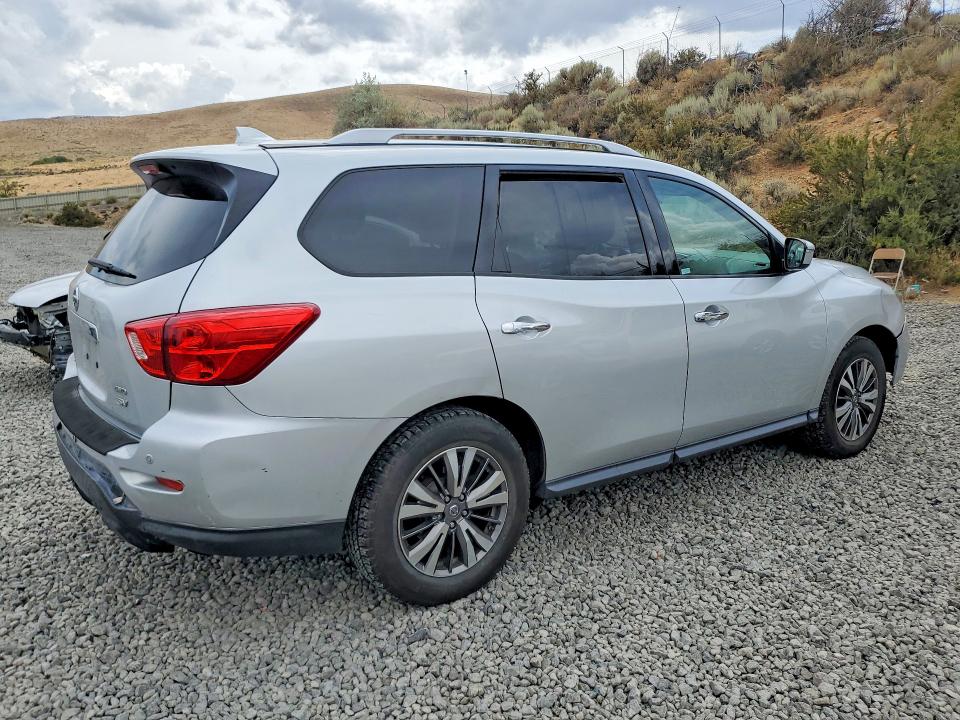 Photo 3 from auction – 2019 NISSAN PATHFINDER with VIN 5N1DR2MM0KC599270