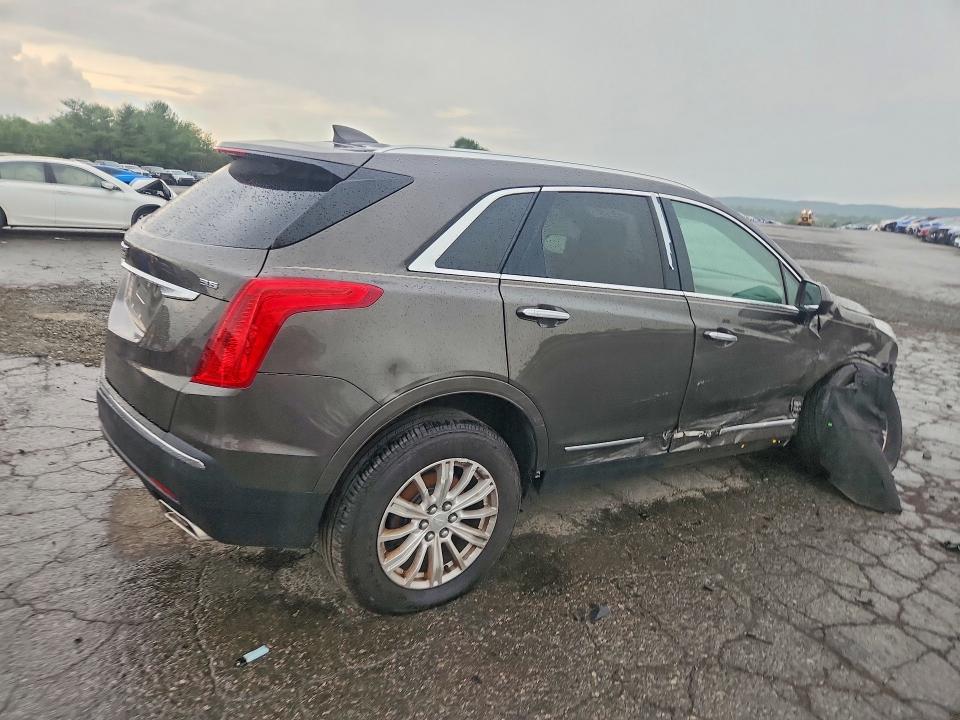 Photo 3 from auction – 2019 CADILLAC XT5 with VIN 1GYKNBRS3KZ143916