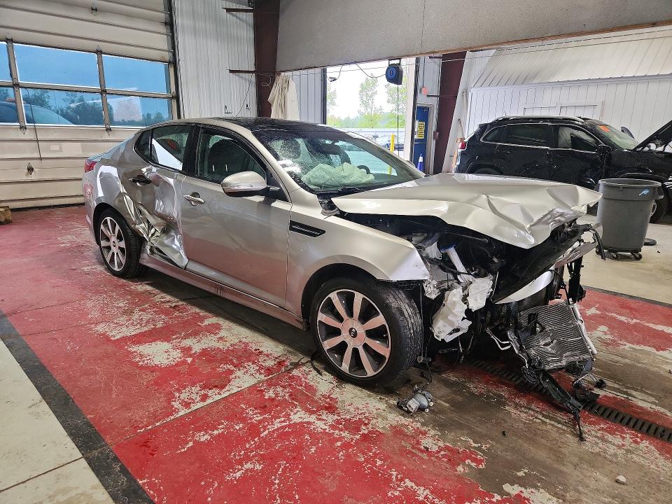 Photo 4 from auction – 2011 KIA OPTIMA with VIN KNAGR4A67B5134036
