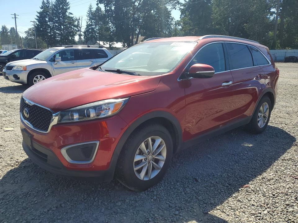 KIA SORENTO 2017 with VIN 5XYPG4A52HG311933 - Photo from auction