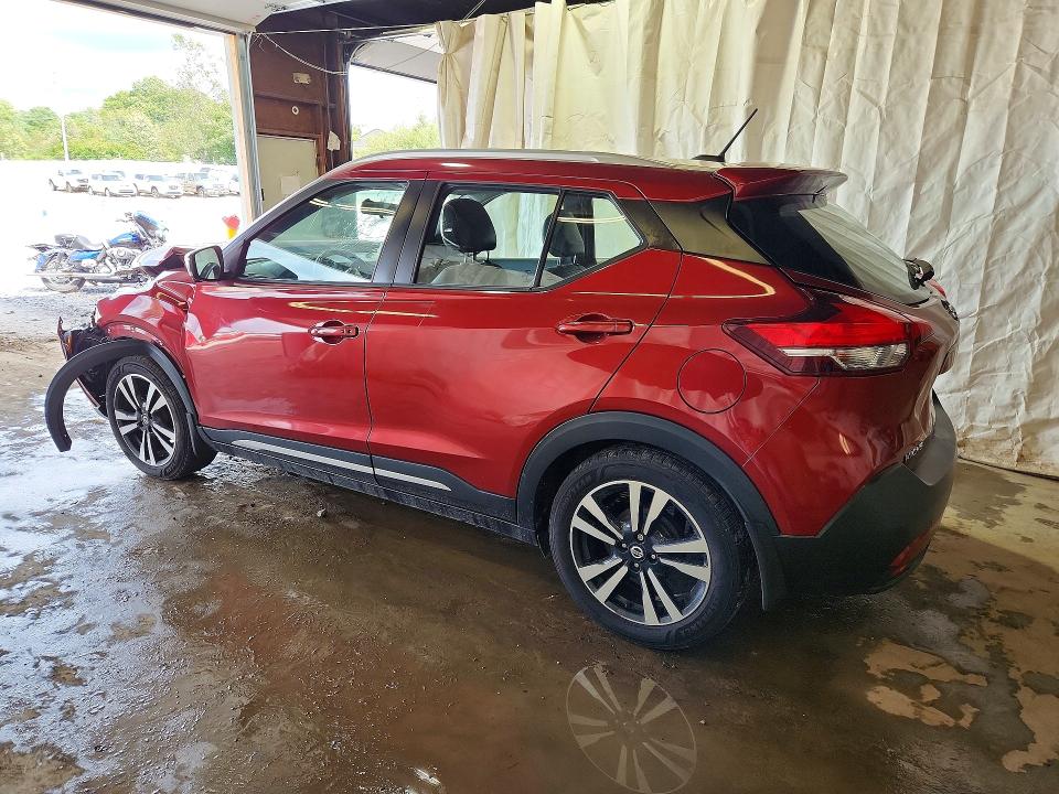 Photo 2 from auction – 2019 NISSAN KICKS with VIN 3N1CP5CU2KL499669