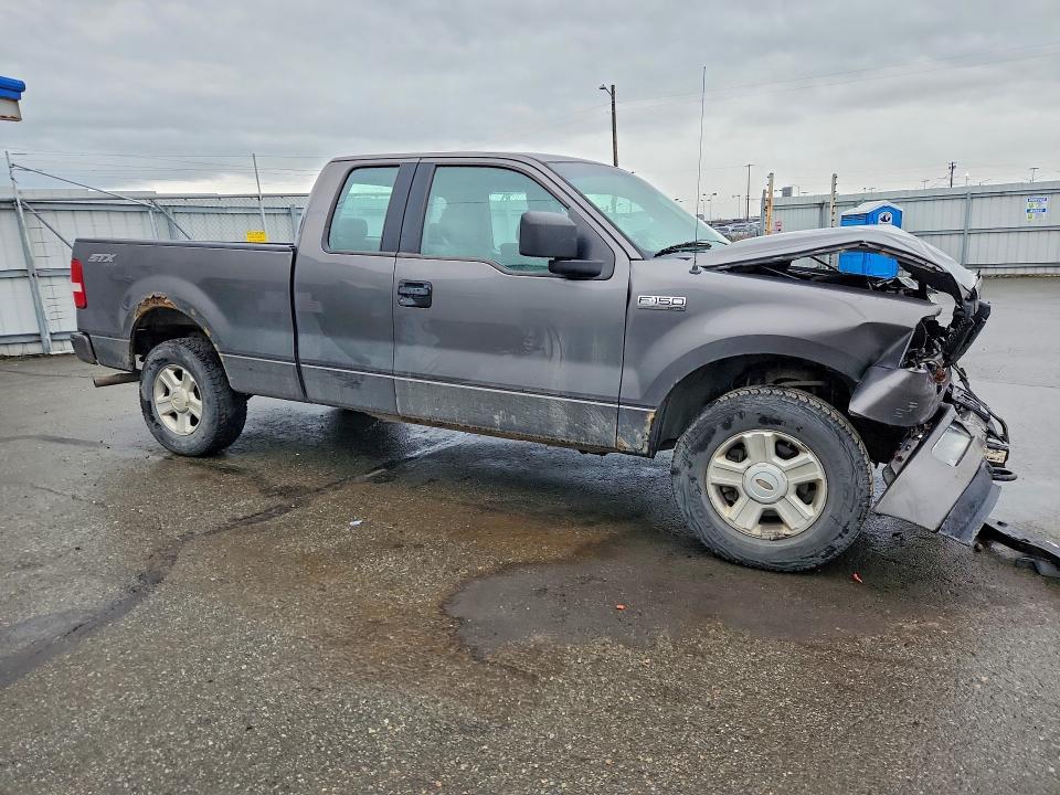 Photo 4 from auction – 2005 FORD F150 with VIN 1FTRX14W05FB11269