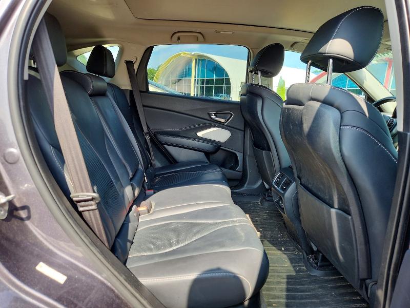 Photo 11 from auction – 2019 ACURA RDX with VIN 5J8TC2H52KL022178