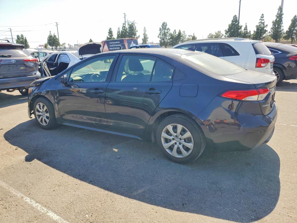 Photo 2 from auction – 2020 TOYOTA COROLLA with VIN JTDEPRAE7LJ093940