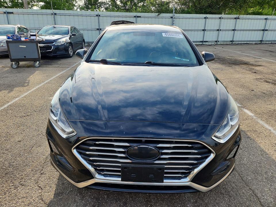 Photo 5 from auction – 2018 HYUNDAI SONATA with VIN 5NPE24AF6JH633052